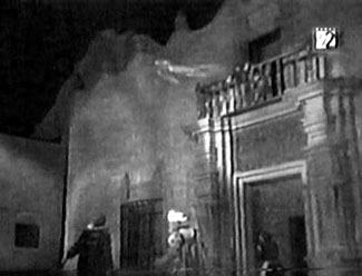 La Llorona flies into the night...